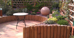 Thornbury Garden Designs 